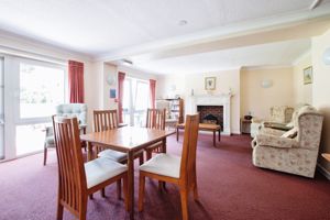 RESIDENTS LOUNGE- click for photo gallery